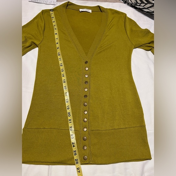 🛍️ ZENANA Apple green snap front cardigan size S. - Picture 13 of 13
